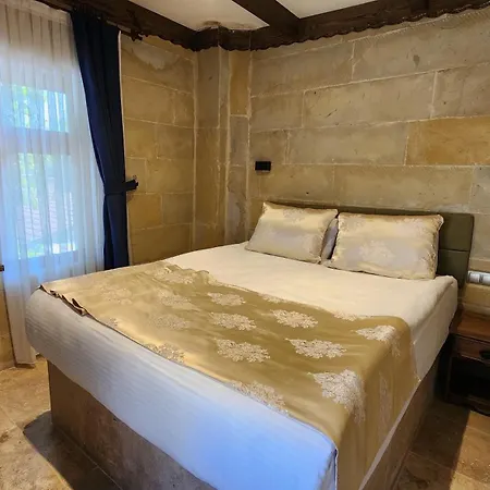 Capavista Cave House