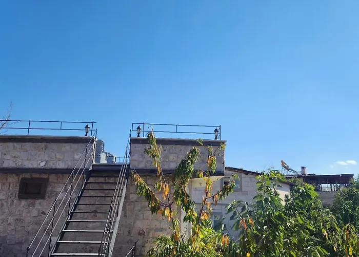 Capavista Cave House